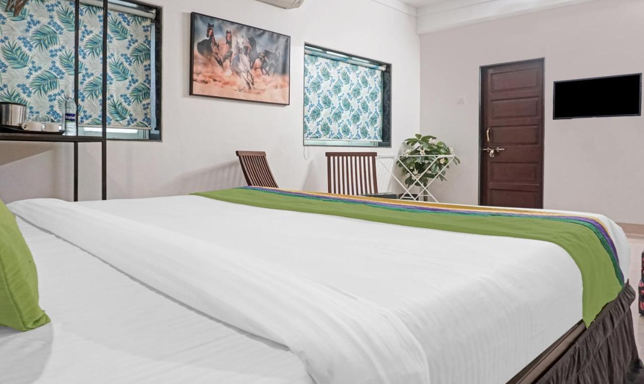 Mazzo Residency Bed & Breakfast Nagaon  Eksteriør bilde